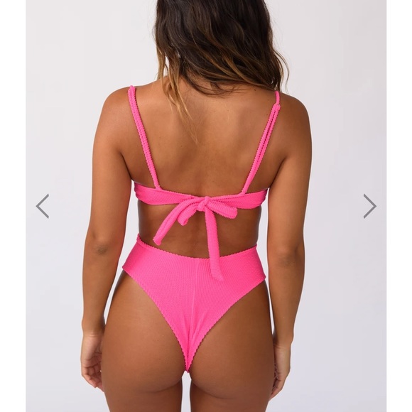 Skatie Kate Top in Cosmo - Picture 3 of 6